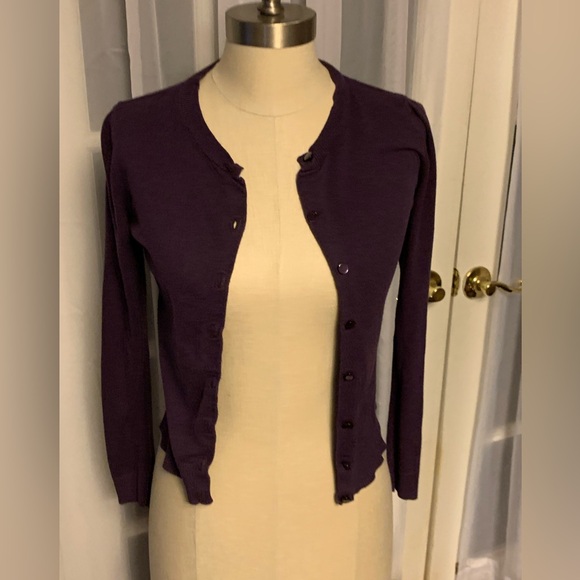 New York & Company Tops - NEW YORK & COMPANY LONG SLEEVES BUTTON DOWN TOP